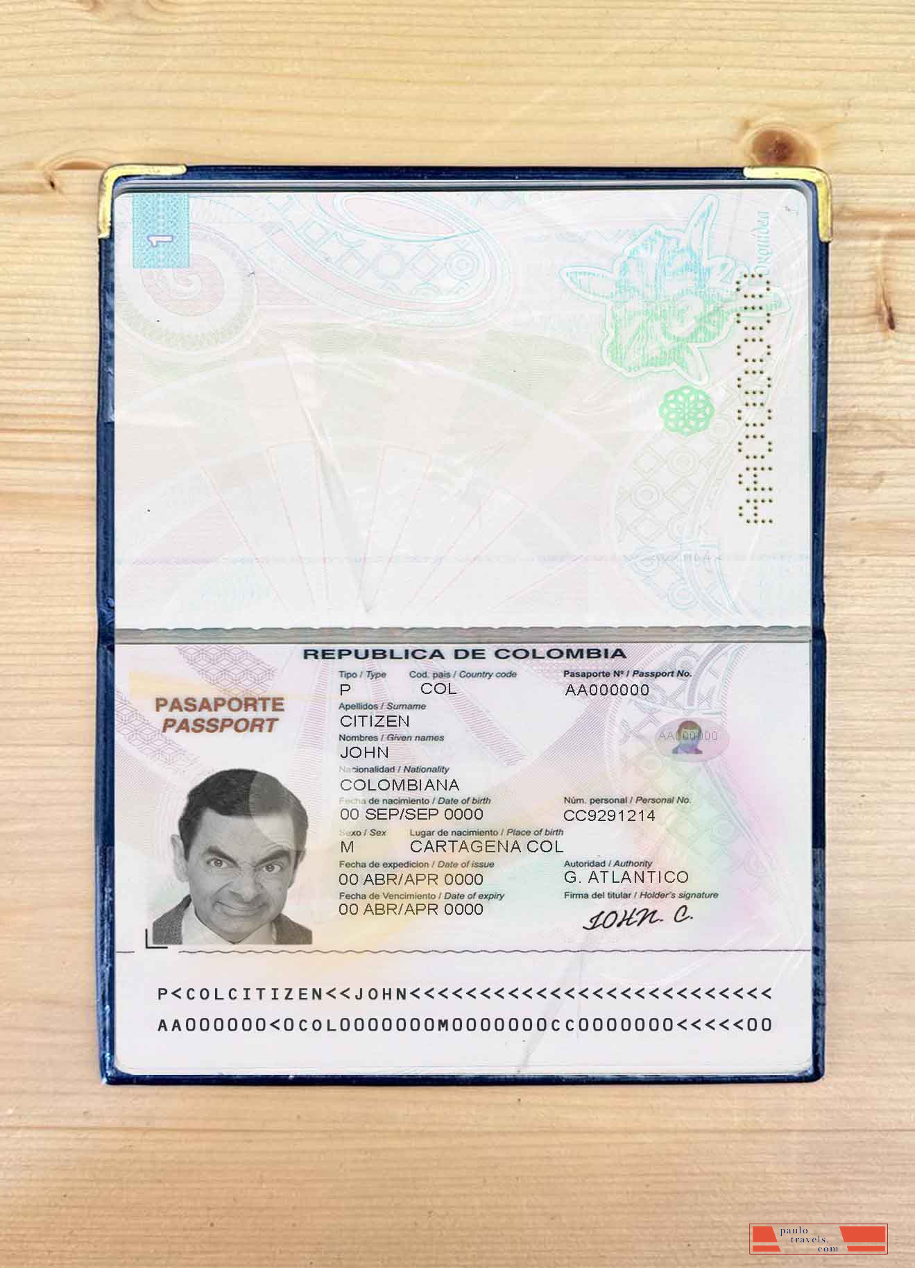 Colombia passport (2018 2018) photo look PSD template